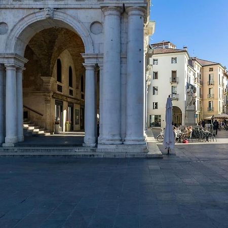 Il Duomo,150 Meters. Charm Home In Downtown Vicenza Exterior photo