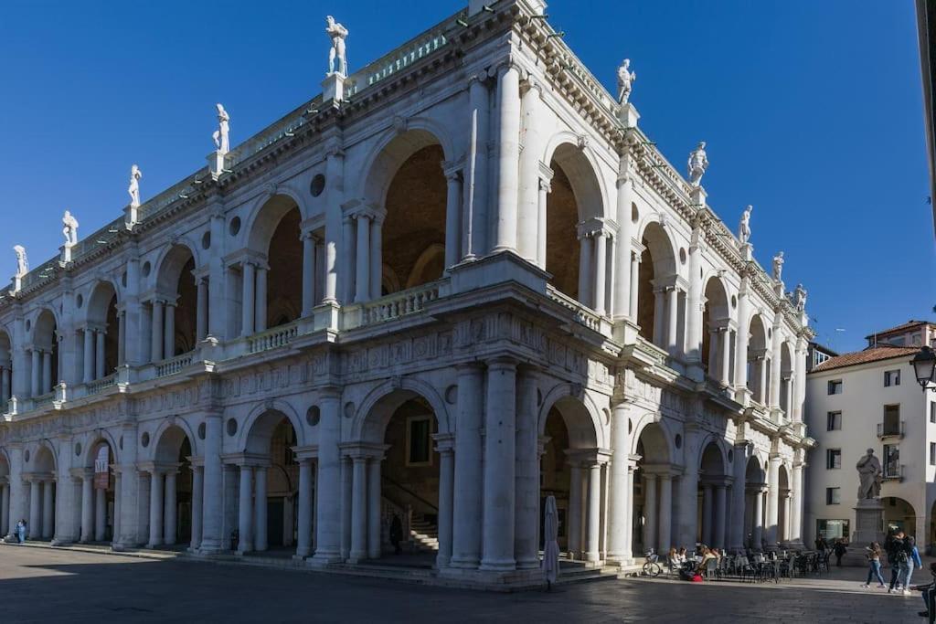 Il Duomo,150 Meters. Charm Home In Downtown Vicenza Exterior photo